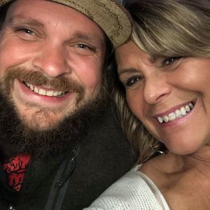 Meet your Posher, Loren